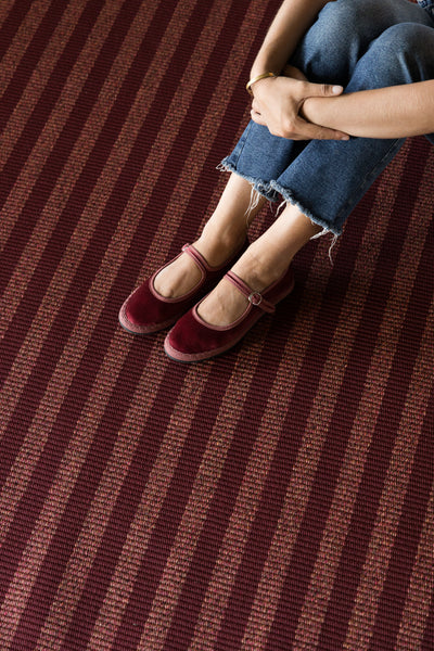 ALFOMBRA LAVABLE LÍNEAS GRANATE TEJA DT 3485